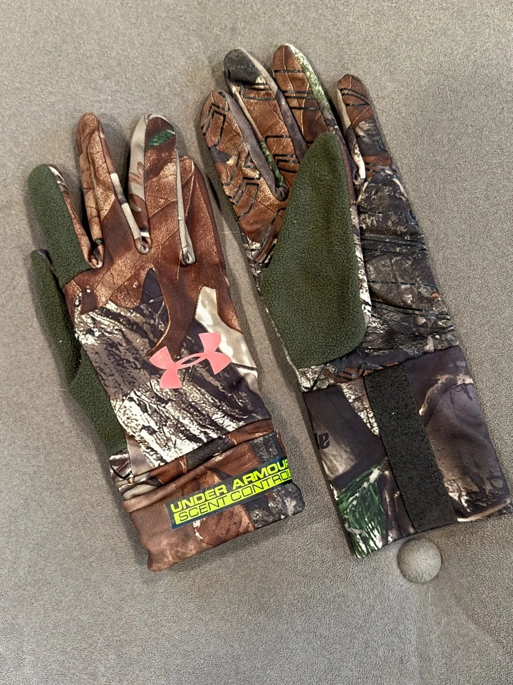 Under Armour Camo Hunting Gloves with Pink Logo